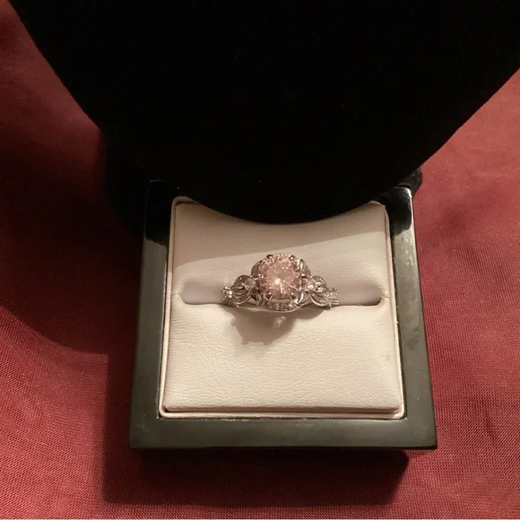 Pink Stone Silver Ring - Picture 2 of 13